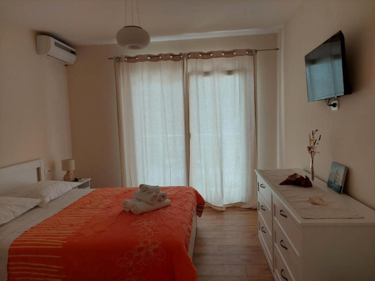 Apartman Danijela Apartamento Klek Exterior foto